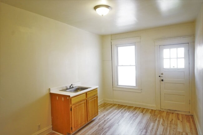 Building Photo - 3212 N Calvert St