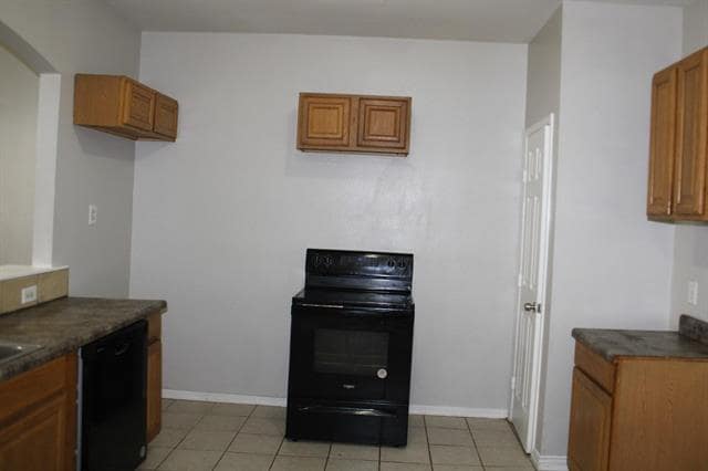 Building Photo - 1823 Smoke Tree Ln