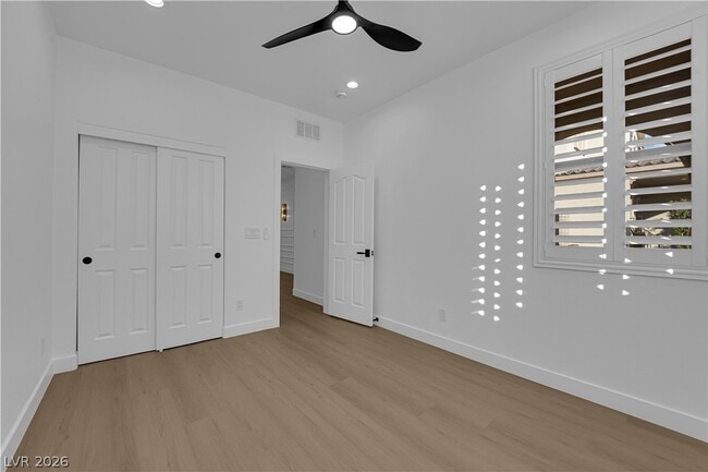 Building Photo - 465 Cabral Peak St