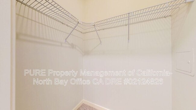 Building Photo - 3051 San Bruno Ave