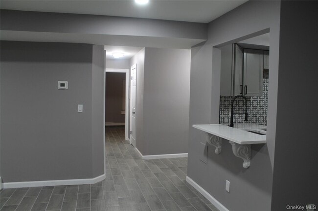 Building Photo - 12 Lexington Hills Rd