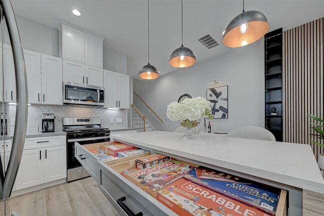 Building Photo - 2105 Sam Wilson St