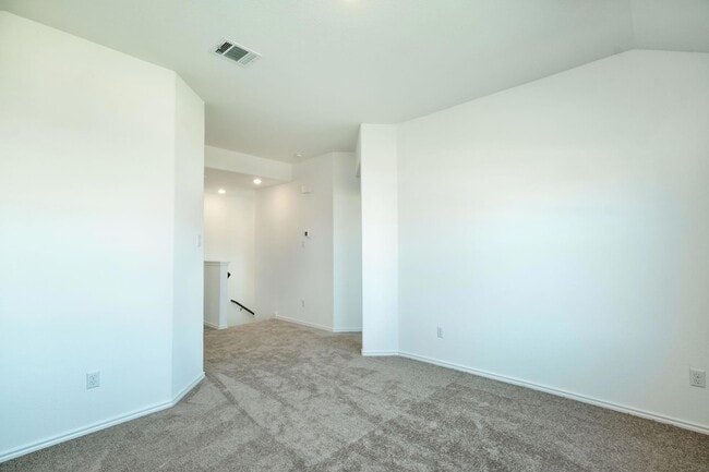 Building Photo - 101 Allegro Dr
