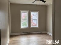 Building Photo - 500 S Douglas Ave