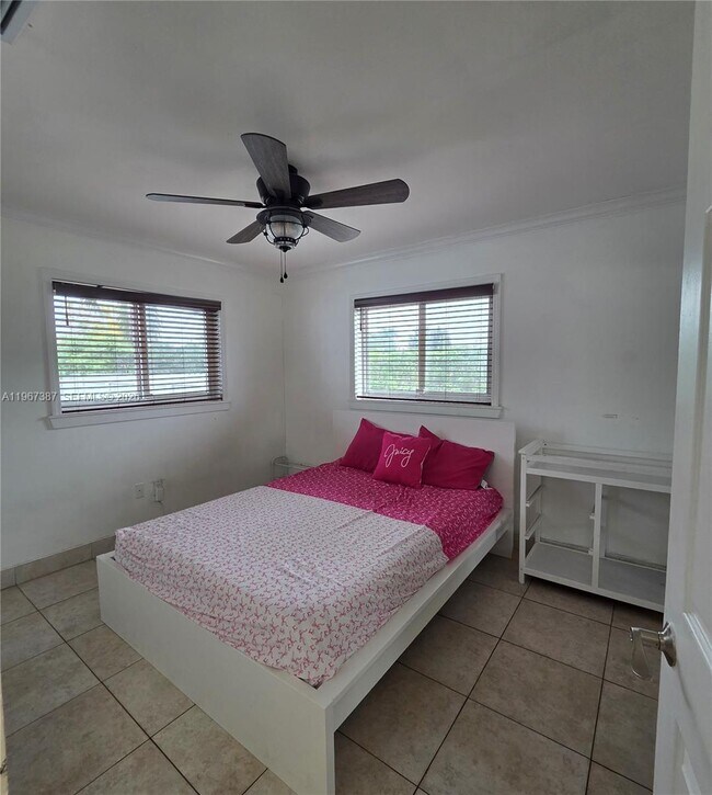 Building Photo - 11911 SW 185th St