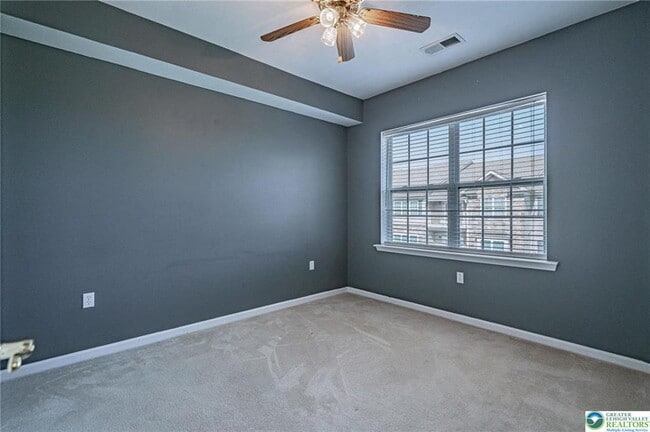Building Photo - 6885 Pioneer Dr