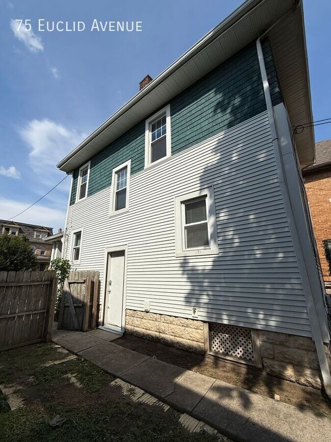 Building Photo - 75 Euclid Ave
