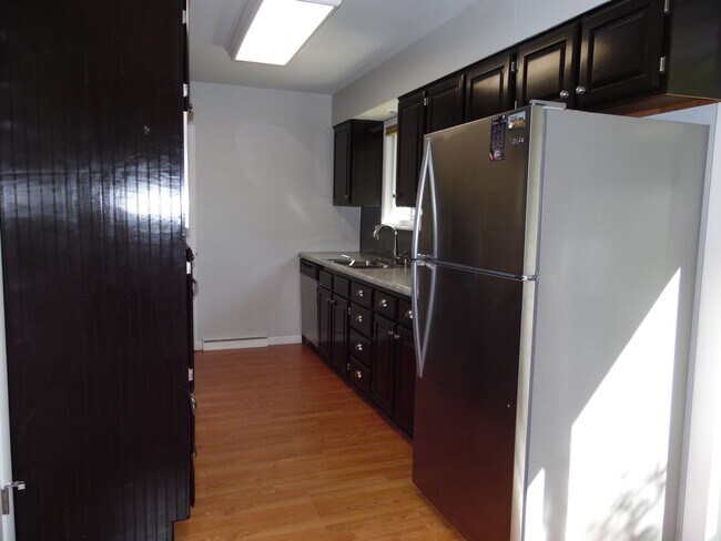 Building Photo - 7001 Windsor Blvd