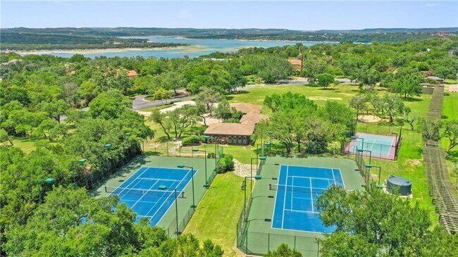 Building Photo - 16018 Fontaine Ave