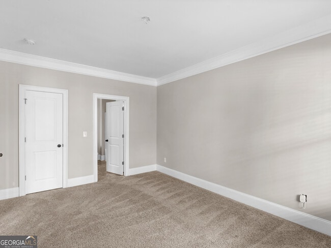 Building Photo - 185 Regency Pl