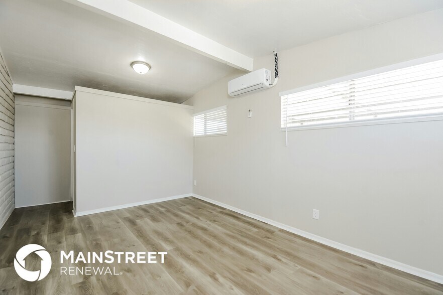 Building Photo - 7101 E Kingston Dr