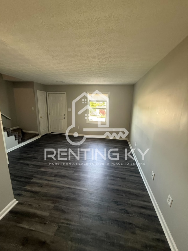 Building Photo - 1645 Foxhaven Dr