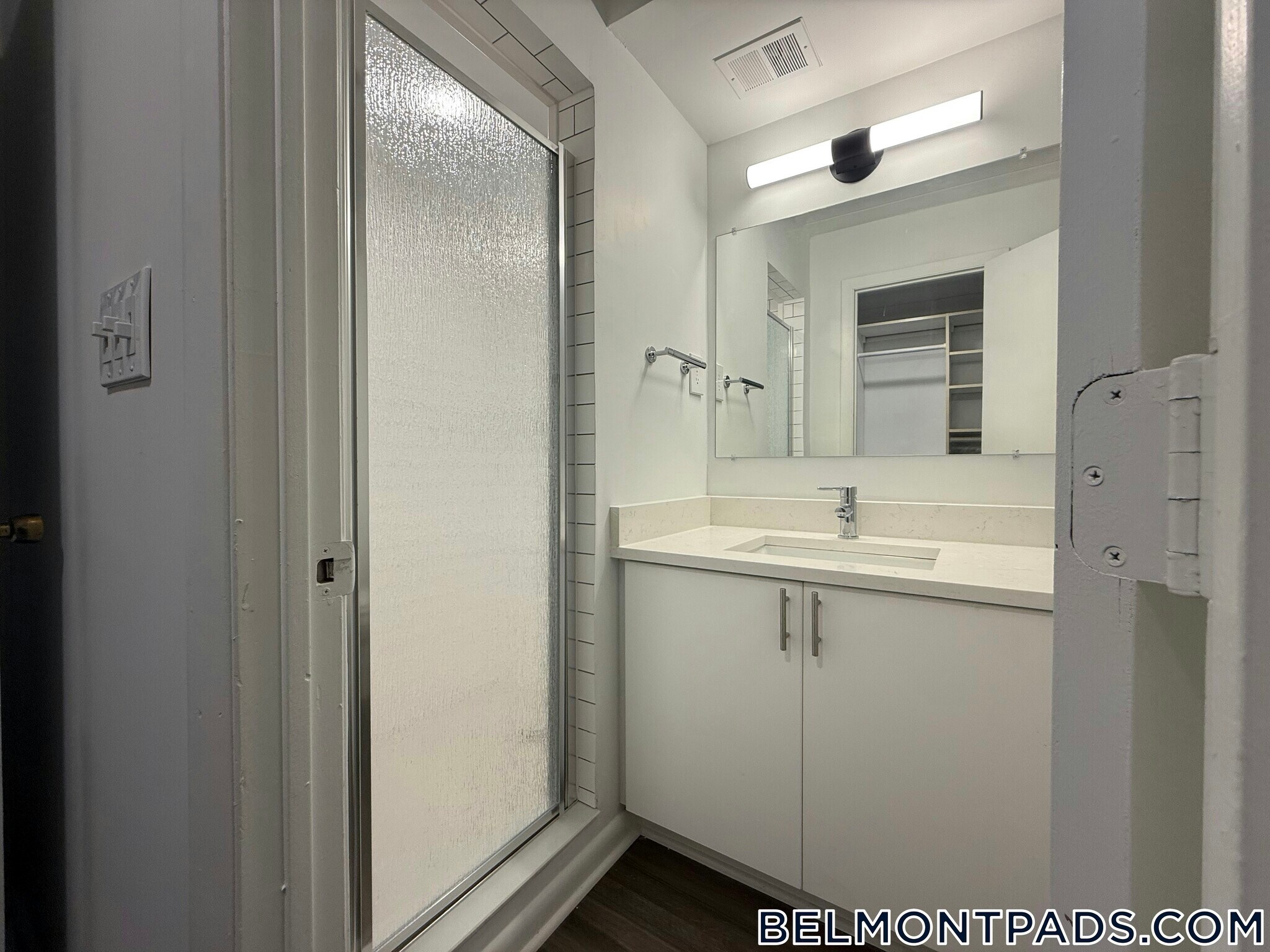 Building Photo - 55 Hill Rd