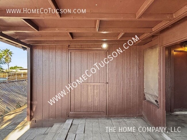 Building Photo - 3740 S Jessica Ave