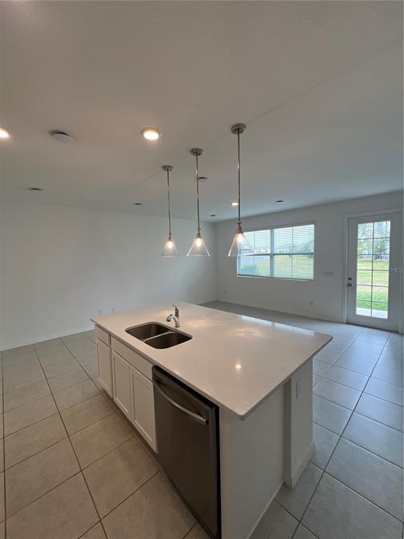 Building Photo - 1025 Plantation Ln