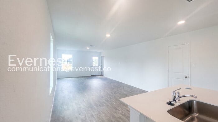 Building Photo - 5962 Celestite Bd