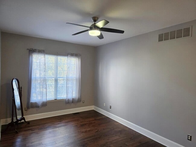 Building Photo - 3464 Huron View Ct