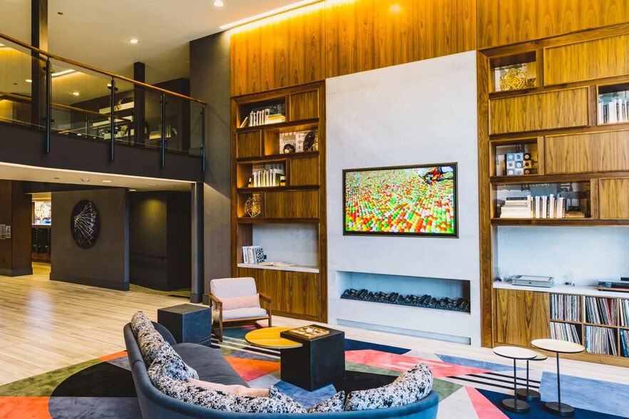 Primary Photo - 3475 Piedmont Rd NE