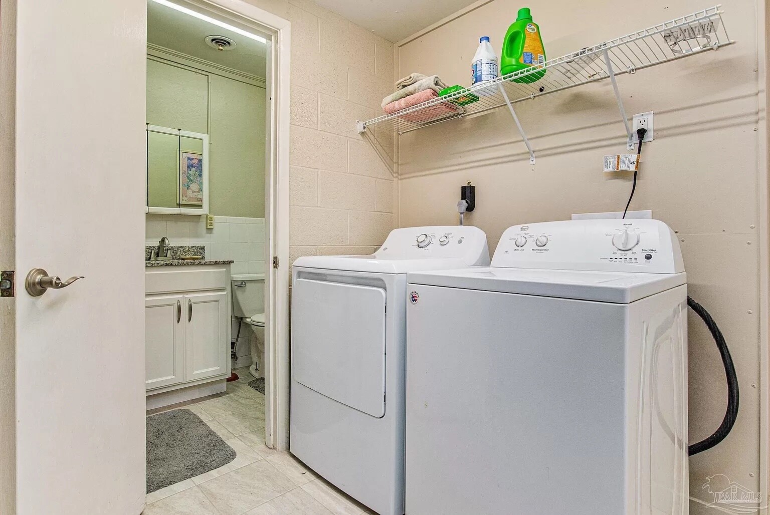 Building Photo - 4021 N 12th Ave