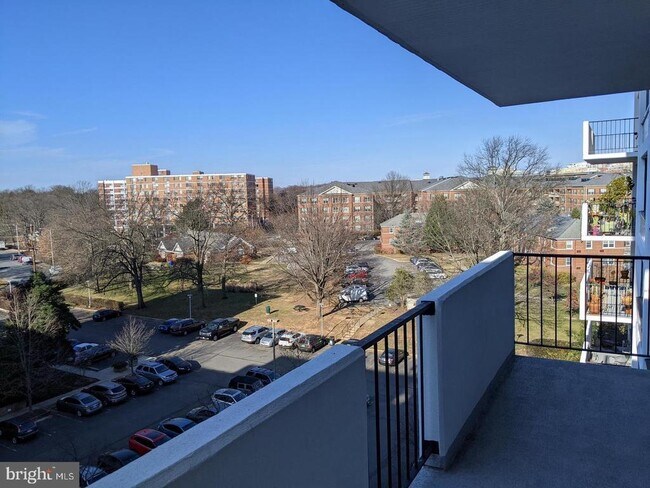 Building Photo - 4501 Arlington Blvd