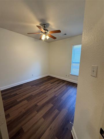 Building Photo - 3101 Spanish Oak Trail