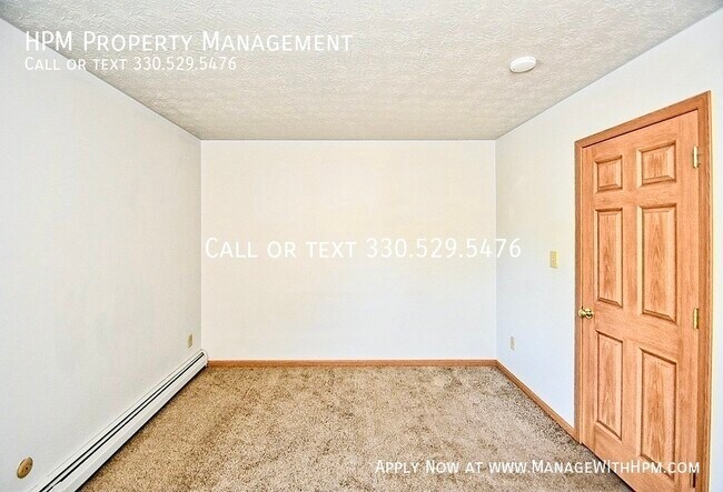 Building Photo - 82 1st St SE