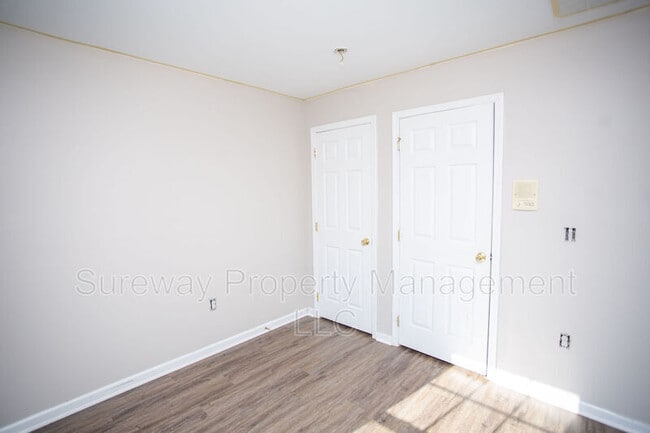 Building Photo - 102 Brandywine Dr