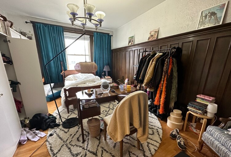 Building Photo - 25 Gibbs St