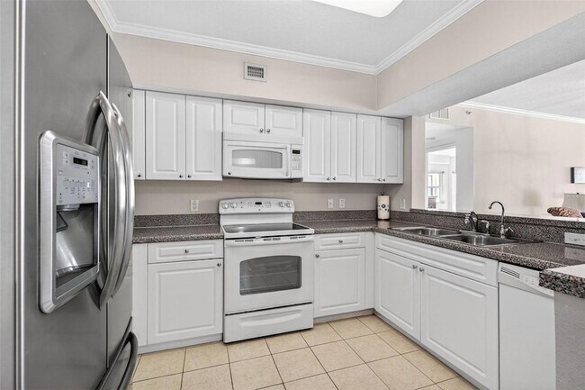 Building Photo - 4516 Seagull Dr