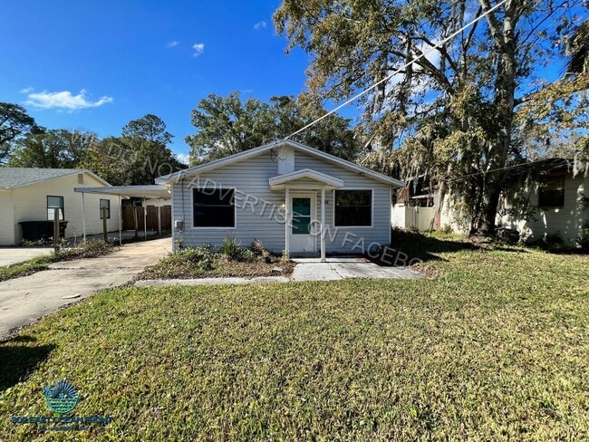 Primary Photo - Beautiful 3 bedroom / 1 bathroom home.