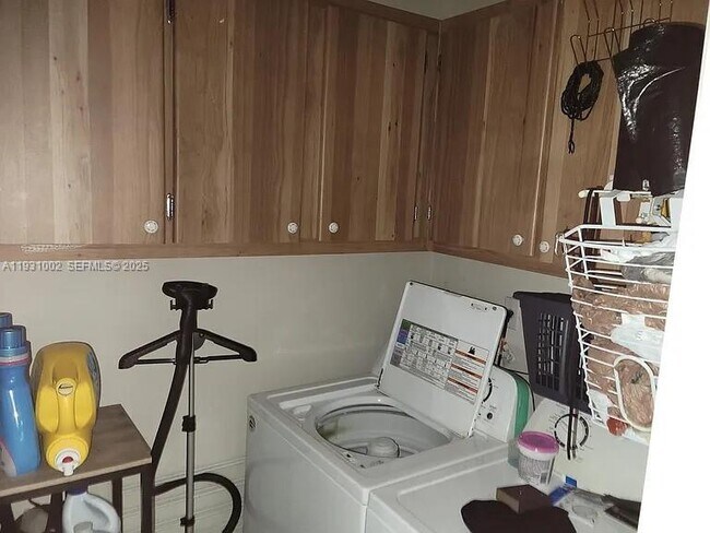 Building Photo - 11731 SW 112th Terrace