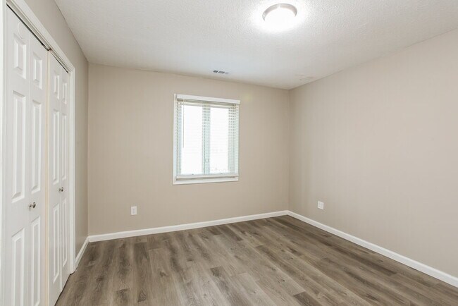 Building Photo - 7419 Cherryhill Dr