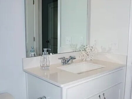 Building Photo - Fully furnished Executive Rental. Located in the Heartwood Neighborhood in Richmond Hill