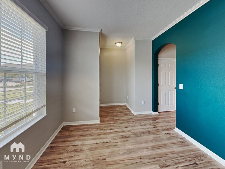 Building Photo - 7043 Spotted Deer Pl