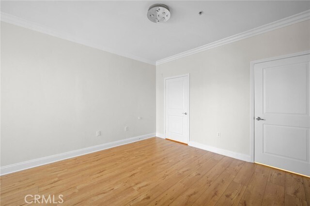 Building Photo - 6938 Laurel Canyon Blvd