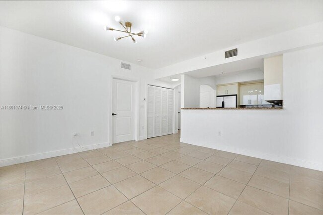 Building Photo - 2301 SW 27th Ave