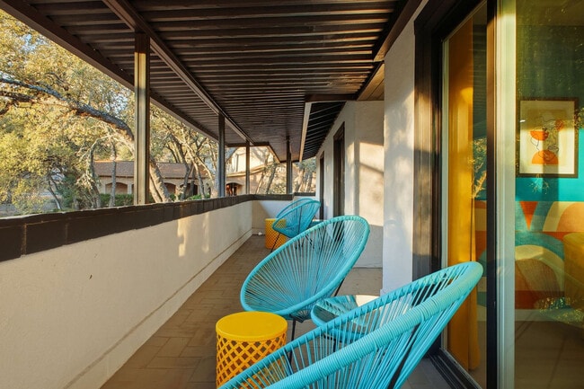 Building Photo - 5422 Lancashire Dr