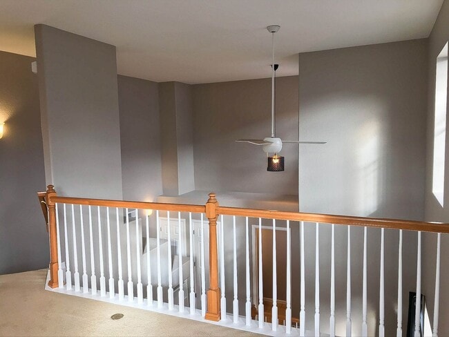 Building Photo - Dream Location! Attached 2 Car Garage!