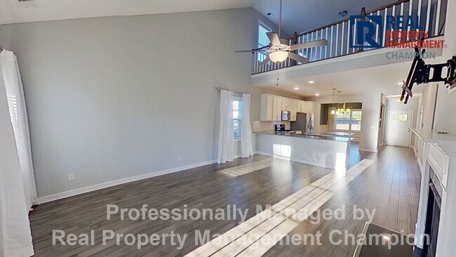 Building Photo - Former Model Home in Popular Grayson Park