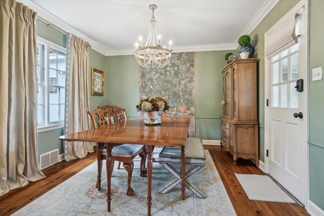 Building Photo - 181 Wallace Rd