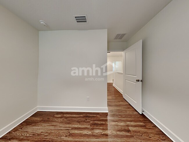 Building Photo - 12271 Sapp Rd