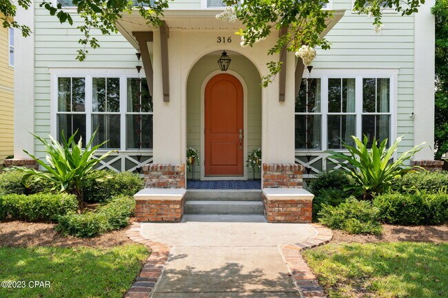 Primary Photo - 316 Coral Gables St