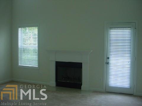 Building Photo - 2780 Beech Tr