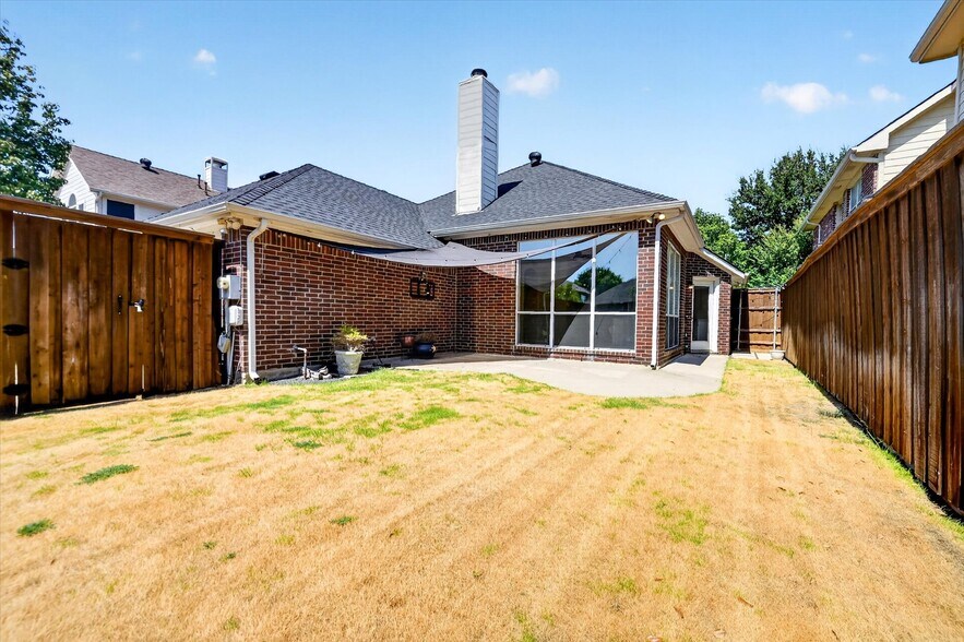 Building Photo - 2503 Windgate Ln