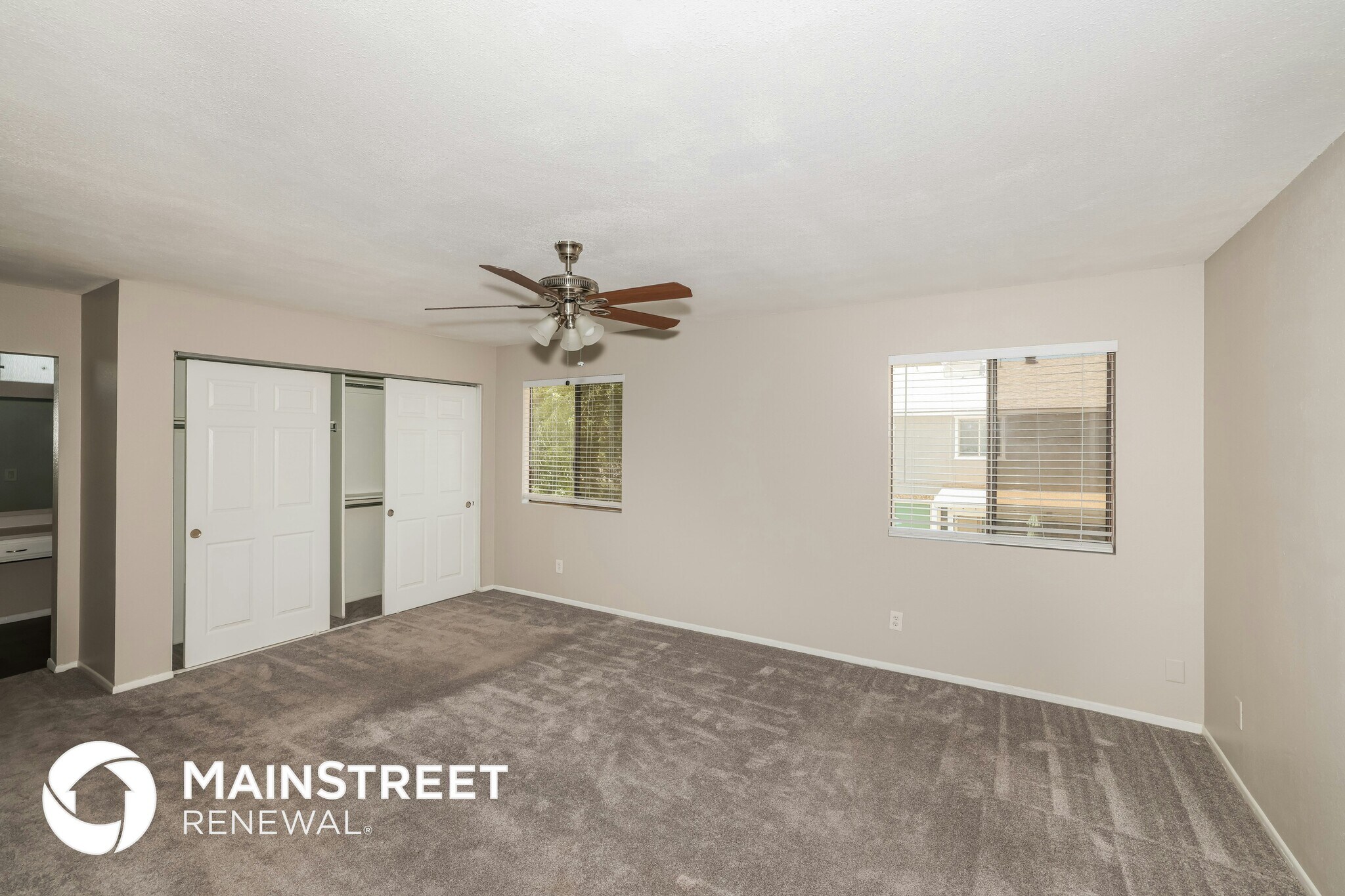Building Photo - 5322 W Riviera Dr