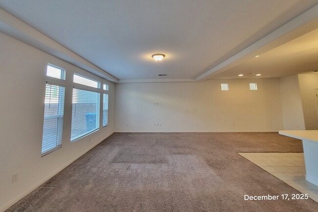 Building Photo - 5878 Aurora Gold Ave