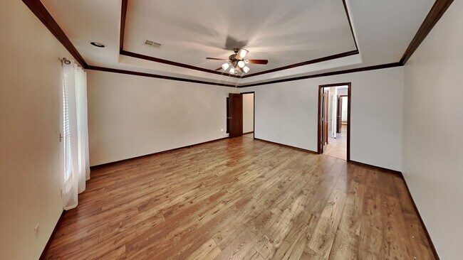 Building Photo - Save Hundreds Every Month – No Electric Bill! Solar-Powered Custom Home for Lease Yukon Public Sc...