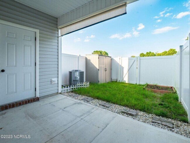 Building Photo - 506 Justice Farm Dr