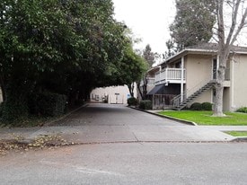 Building Photo - 1178 Curtiss Ave
