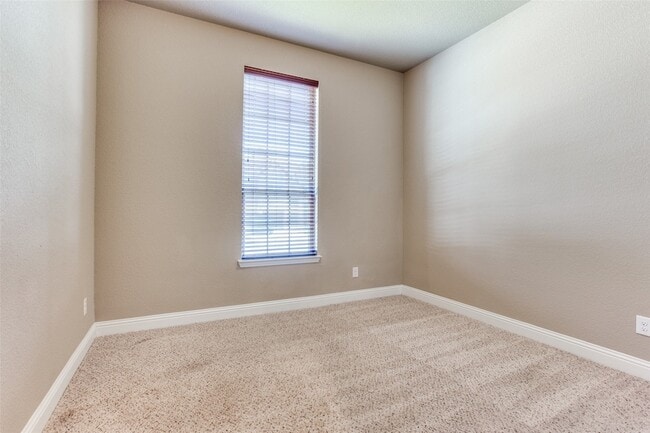 Building Photo - 1904 Brown Stone Dr